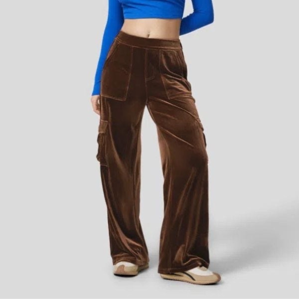 Halara Velvet Wide Leg Cargo Pants Size Large
